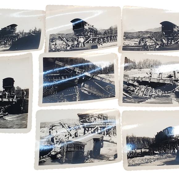 Lot of 8 Vtg Train Derailment Wreck Crash Monochrome Original Photography - Picture 3 of 8